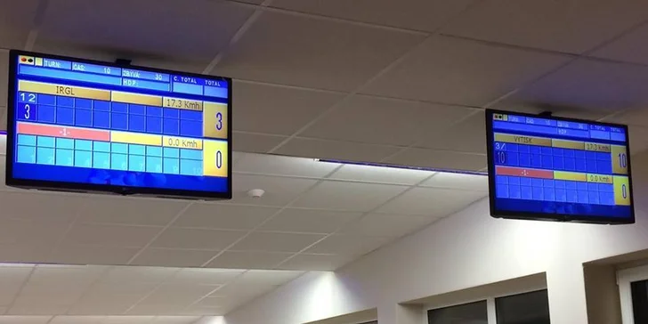 Nandejte to kuželkám: hodina bowlingu až pro 8 osob