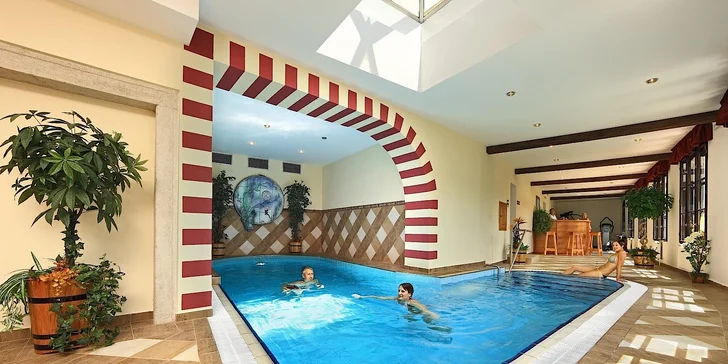 Velkolepý Valentýn: romantické město, 5* hotel, wellness i večeře při svíčkách