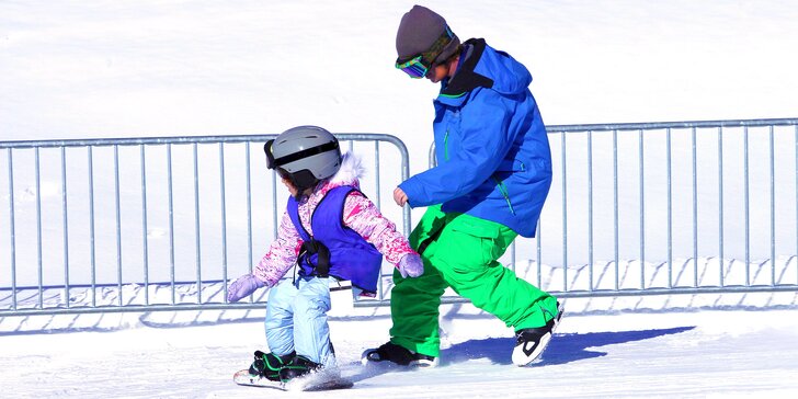 Individuální lekce snowboardingu v Beskydech včetně skipasu: pro děti i dospělé