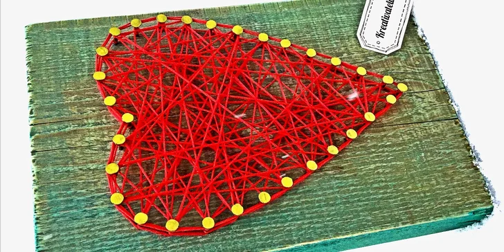 Vlastnoruční dekorace - valentýnský workoshop Stringart