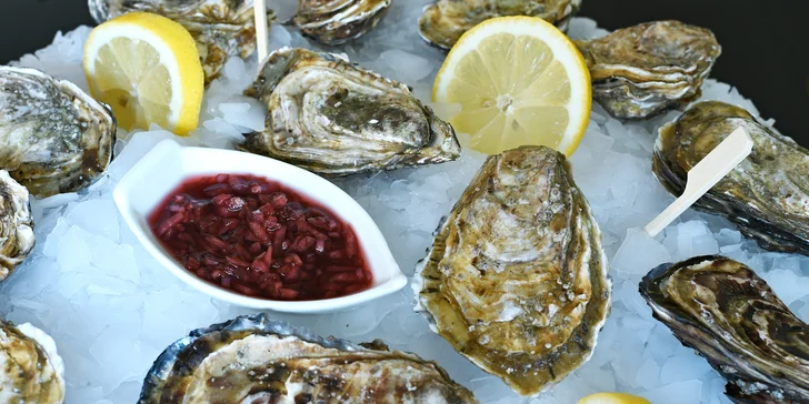 Delikatesa z Normandie: 6, 10 nebo 20 ústřic s citronem a šalotkou