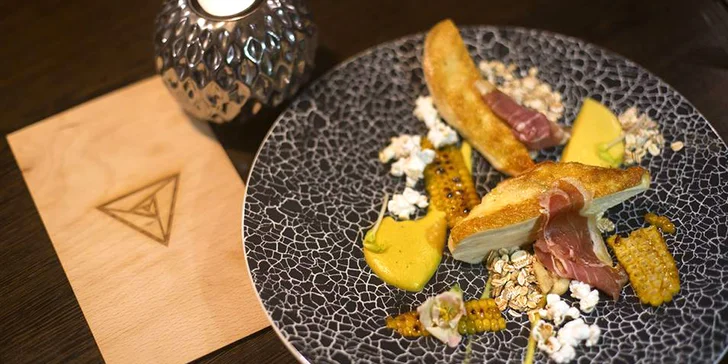 Valentýnské menu pro 2 zaláskované gurmety: 3 chody, víno i amuse-bouche