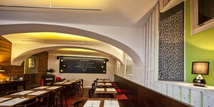 Fantastické rande u Kampy: menu s rybou či steakem a lahev Chardonnay pro 2