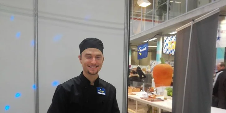 Domácí masové kuličky podle švédské receptury pro 2 nebo 4 labužníky