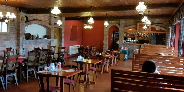 Ve dvou do Formanky: Skvostný aperitiv, telecí po milánsku a domácí tiramisu