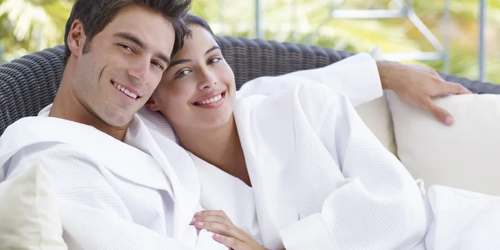 Sauna a vířivka jsou na 2 hodiny jenom vaše: privátní wellness pro 2-4 osoby