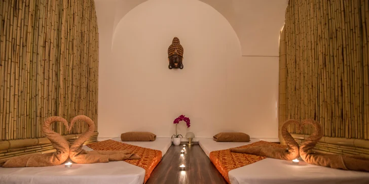 Romantika pro dva: Hodinová aromatická thajská masáž