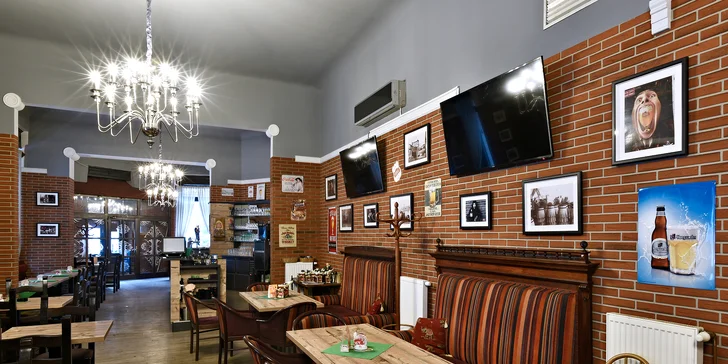 Dvoje italské těstoviny dle vlastního výběru v restauraci u Karlova mostu