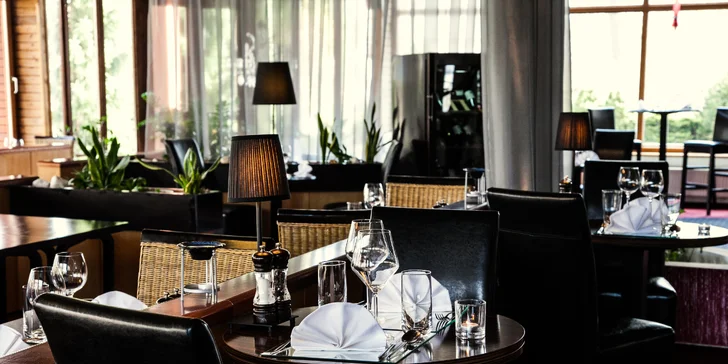 Třídenní relaxace s polopenzí a balíčkem wellness služeb pro dva v hotelu Morris