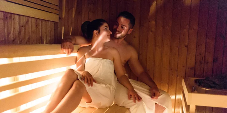 Dovolená na zámku v Považské Bystrici: vstup do wellness a polopenze pro 2