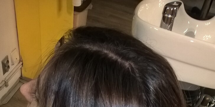 Zesvětlení vlasů technikou Balayage včetně střihu vlasů