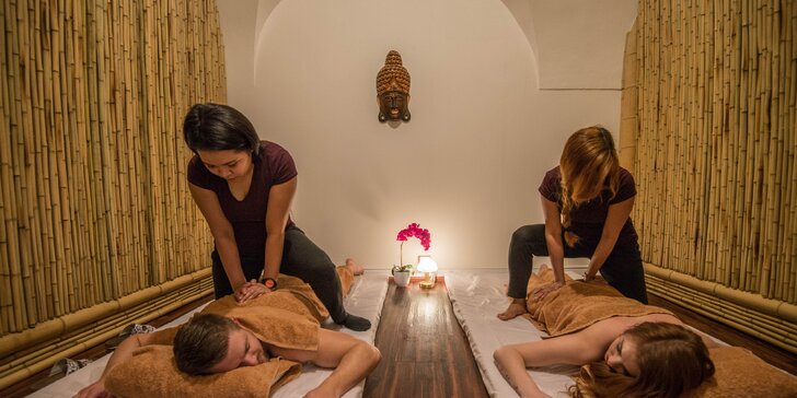Romantika pro dva: Hodinová aromatická thajská masáž