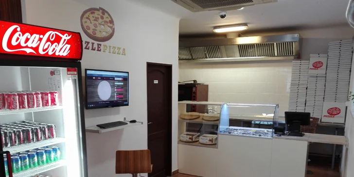 Sestavte si svoji pizzu: jakýkoli základ, okraje i ingredience + rozvoz