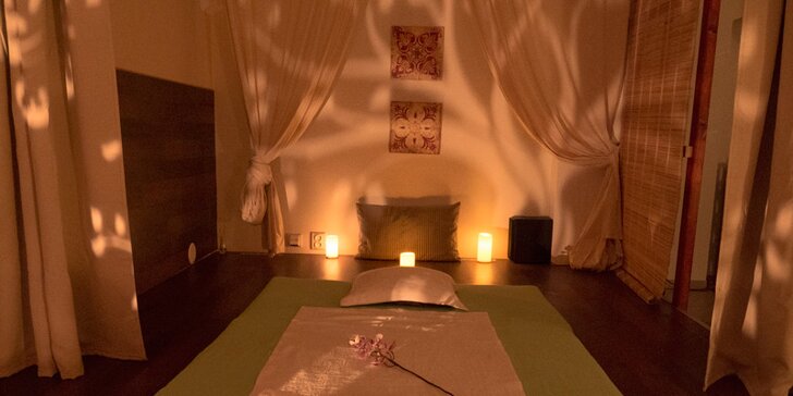 Romantika pro dva: Hodinová relaxační thajská masáž