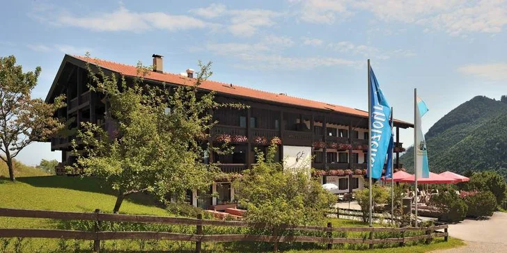 Aktivní dovolená u bavorského jezera Chiemsee, pobyt pro dva vč. snídaně