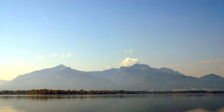 Aktivní dovolená u bavorského jezera Chiemsee, pobyt pro dva vč. snídaně