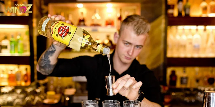 Jeden nebo dva koktejly v romantickém music clubu: výběr z 8 drinků