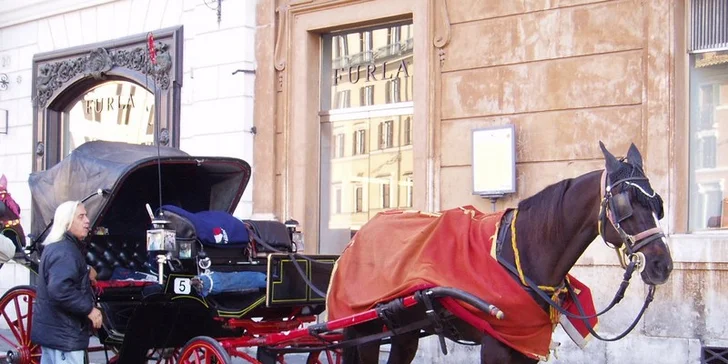 Za poznáním do Říma: letenka, hotel *** v centru města se snídaní, průvodce