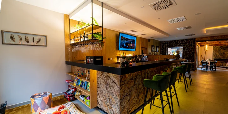 U restaurace se nachází dětský koutek.