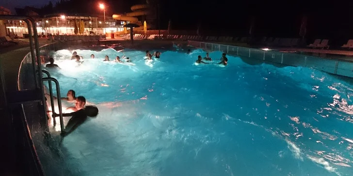 Tatranské zážitky ve vodě i na sněhu: Denní skipas a možnost vstupu do aquaparku