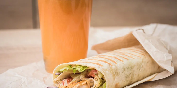Nakopněte svůj den: Velký fresh juice a zdravá tortilla pro dva v centru Brna