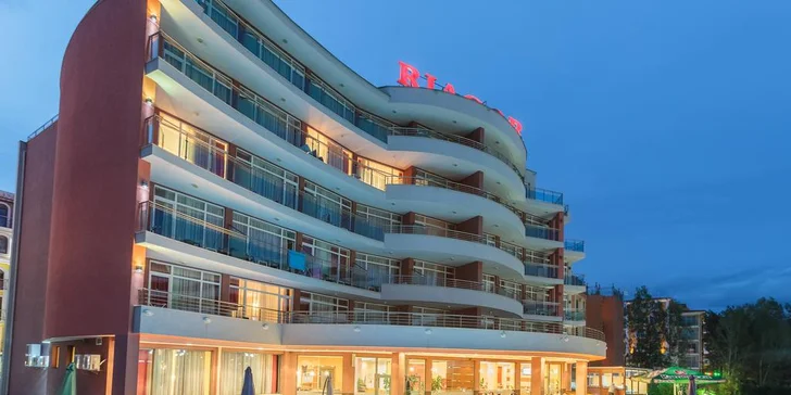 8 dní na bulharském Slunečném pobřeží: all inclusive, bazén a pláž 350 m daleko