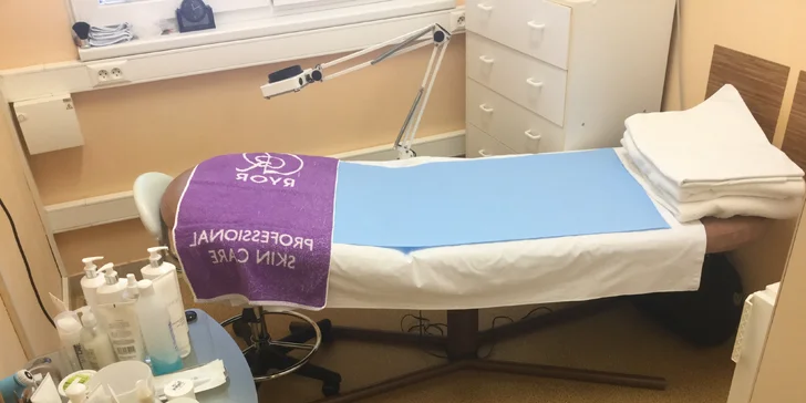 Kompletní kosmetické ošetření vč. masáže obličeje, krku a dekoltu