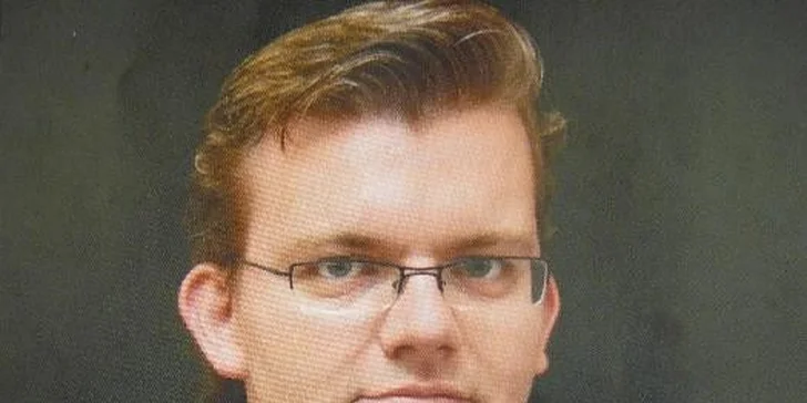 Karetní mistr Miloš Malý v Solno-jodové jeskyni Jaroměř