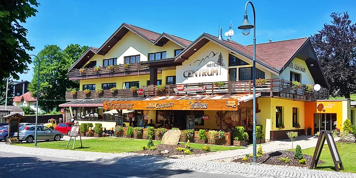 Wellness pobyt v srdci Harrachova: bazén, sauna, masáž, polopenze i výlety