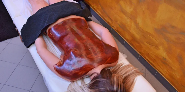 Detoxikační wellness balíček: infrasauna, dvě masáže, maska i speciální čaj