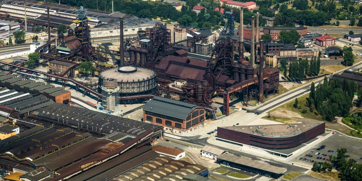 Je pro vás připravená speciální prohlídka zaměřená na architekturu a umění. 