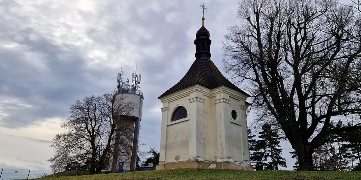 Trasa je dlouhá cca 9 km a provede vás známými i méně známými místy a nabídne spoustu zábavy.