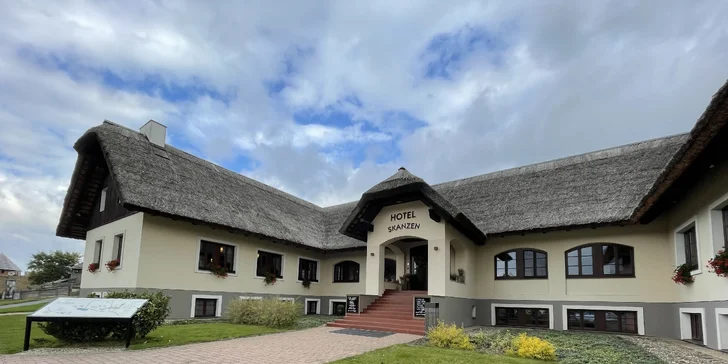 Rozlehlý komplex hotelu Skanzen nabízí mnoho služeb.
