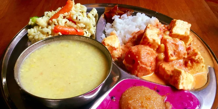 Vegetariánské all you can eat v indickém stylu: na výběr ze 4 různých chodů