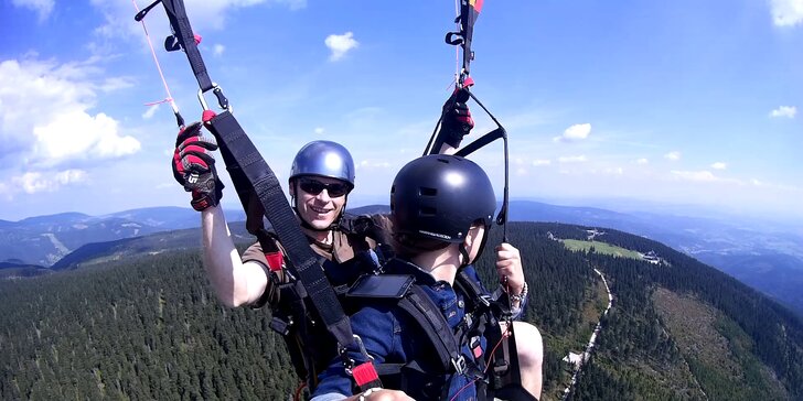 Záloha na Tandem paragliding Krkonoše s možností akrobatických prvků