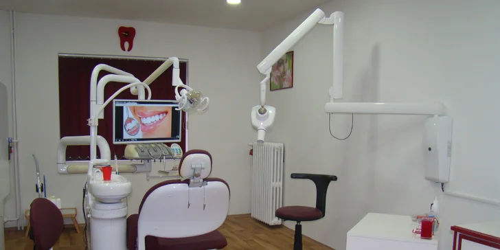 Kompletní dentální hygiena včetně air flow