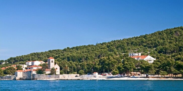 Hurá do plavek: Přepychový pobyt v chorvatském Trogiru pro 2 pohodáře