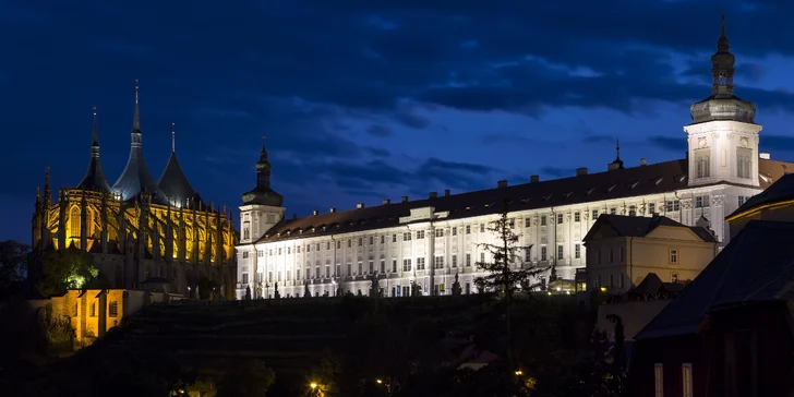 Silvestr v Kutné Hoře pro požitkáře – wellness, slavnostní večeře i program