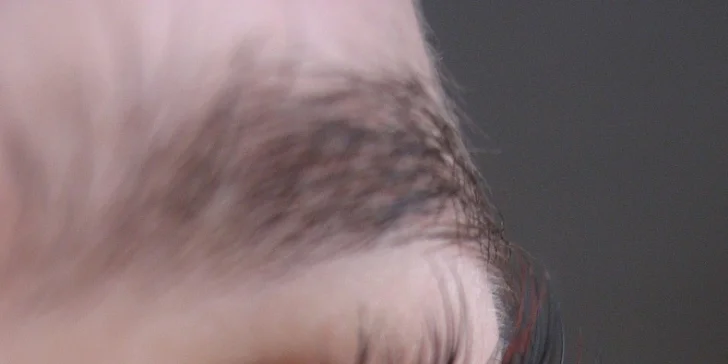 Prodloužení řas metodou řasa na řasu luxusní značkou Diamond lashes