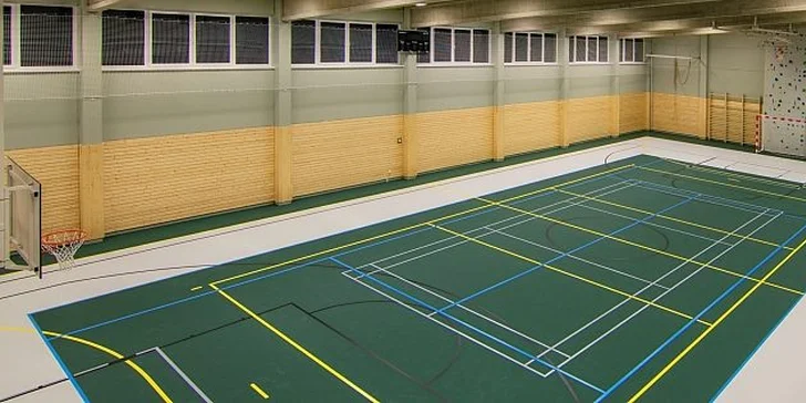 Jarní pohoda na Šumavě: relaxace a velký výběr sportovních aktivit v nové hale