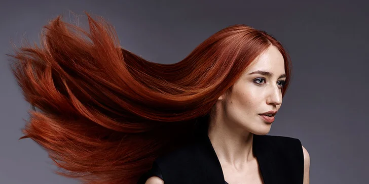 Módní dámský střih a regenerace v exkluzivním Redken salonu