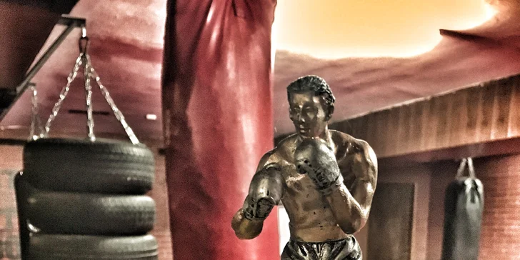 3 lekce kruhového tréninku, boxu nebo muay thai + 3x iontový nápoj