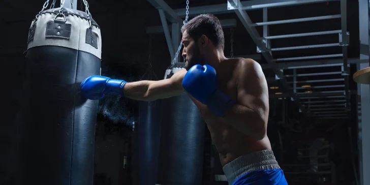 3 lekce kruhového tréninku, boxu nebo muay thai + 3x iontový nápoj