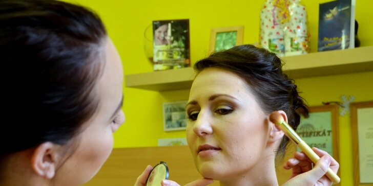 120minutová škola make-upu s ukázkami