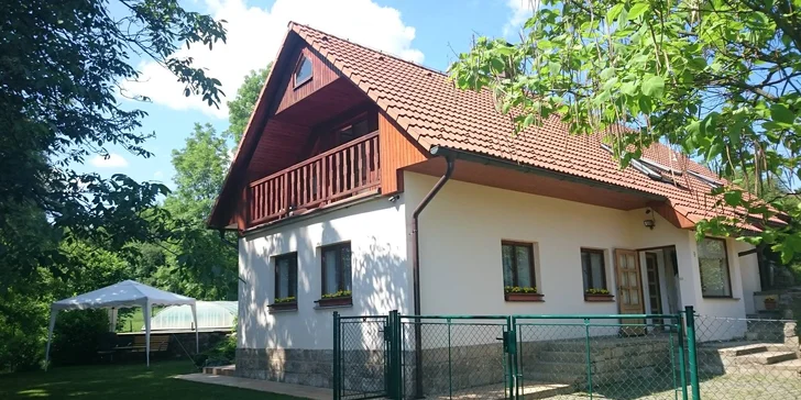 Idylka v Českém ráji: Pronájem vybavené chalupy 2 km od Prachovských skal