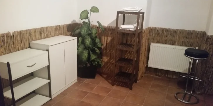 Klasická masáž zad a šíje - 30 nebo 60 minut
