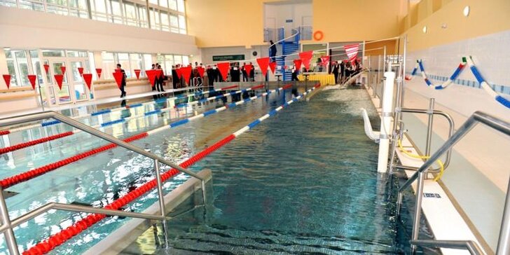 Kurzy plavání v Ostravě-Porubě pro děti různého věku: plavci i neplavci