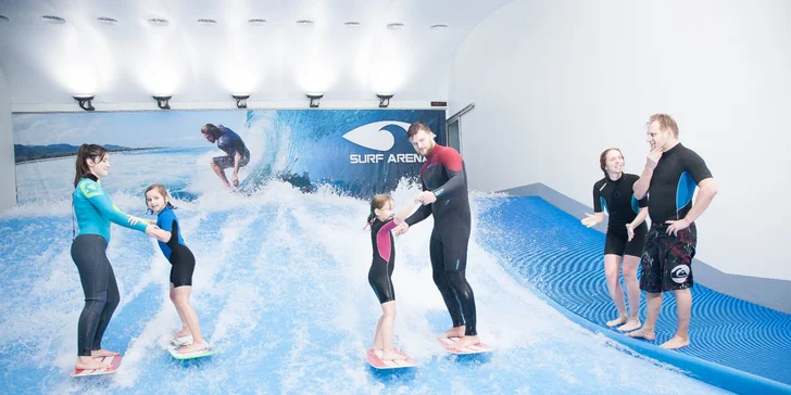 Prázdniny na vlnách: příměstský tábor v Surf Areně pro děti od 6 do 14 let