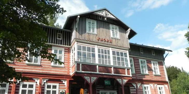 Aktivní dovolená v Janských Lázních pro dva: snídaně a nadupaný balíček slev