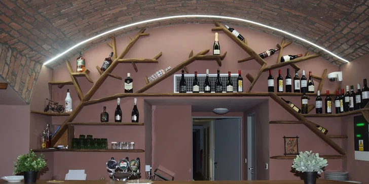 Chuť pravé Indie: několikachodová hostina s masem nebo vege pro 2 osoby